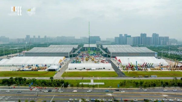 2025股票配资 全球1806家产业链企业共绘智造新纪元丨第四届长沙国际工程机械展览会圆满落幕
